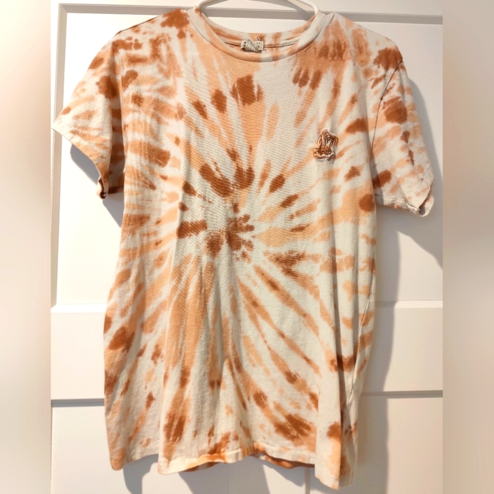 Billabong tie dye tshirt size Large